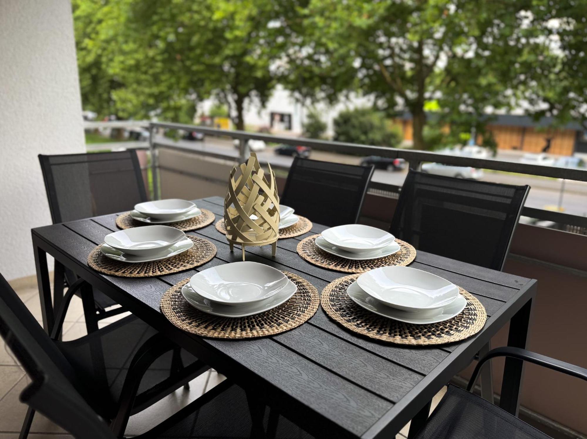 110Qm - 4 Zimmer - Privat Parkplatz - Zentral - Balkon - Mallibase Apartments Касел Екстериор снимка